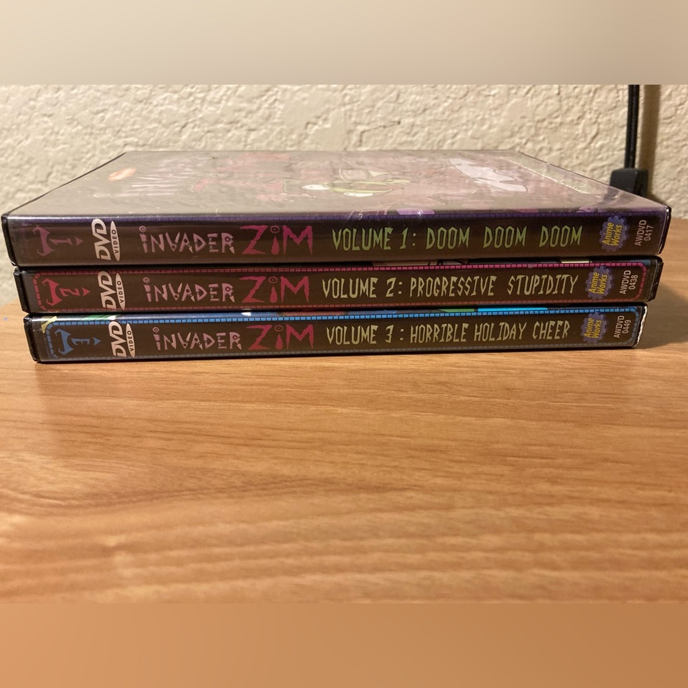 Invader Zim Volume 1,2, and 3 - Picture 2 of 6